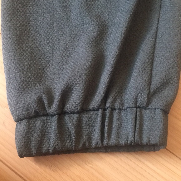 Mossimo Full Length Cuffed Olive Green Pants - Picture 3 of 10